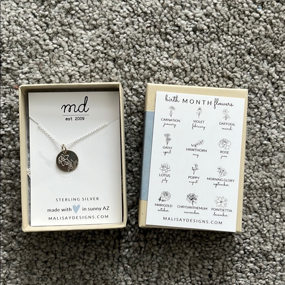 Birth month flower necklace
